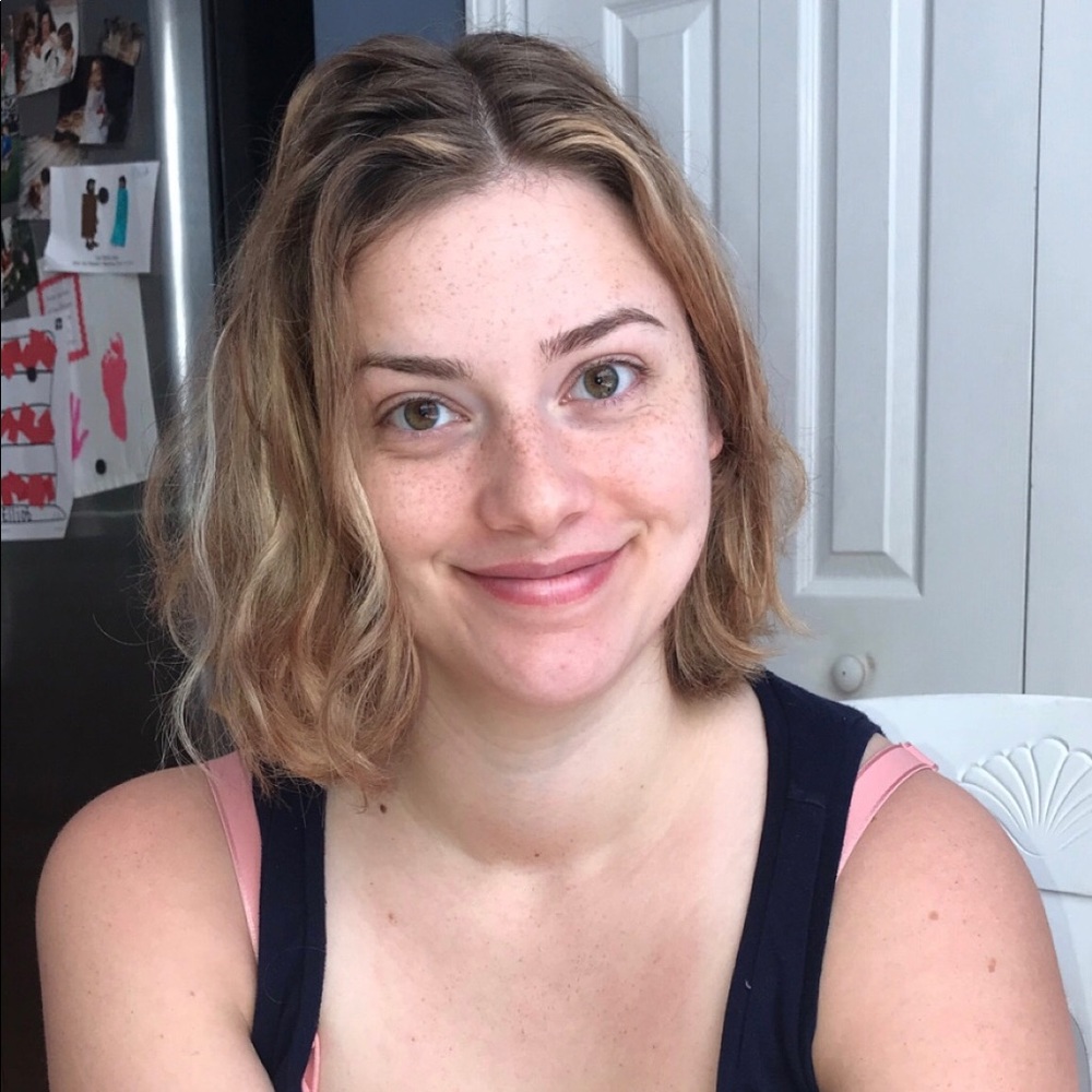 Meet your Posher, Emily
